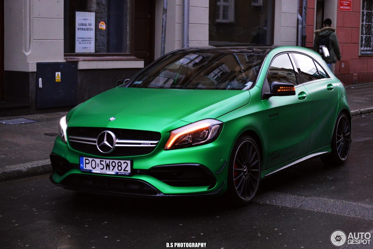 Mercedes-AMG A 45 W176 2015