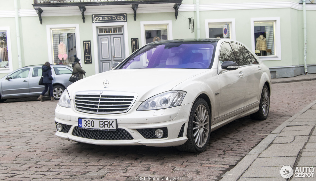 Mercedes-Benz S 63 AMG W221