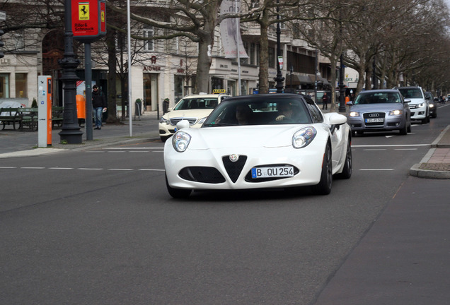 Alfa Romeo 4C Spider