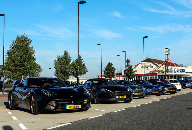 Aston Martin V8 Vantage S Roadster