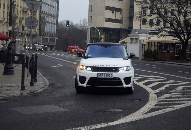 Land Rover Range Rover Sport SVR