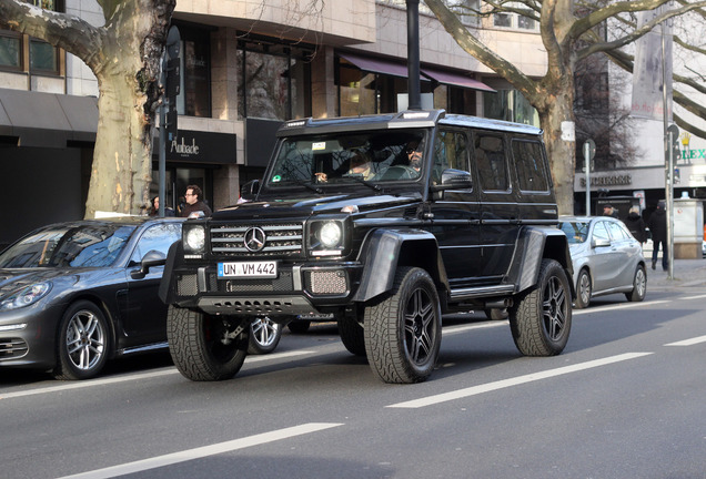 Mercedes-Benz G 500 4X4²