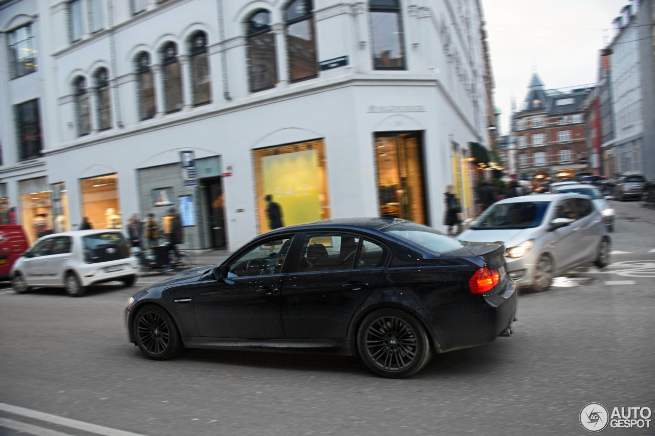 BMW M3 E90 Sedan 2009