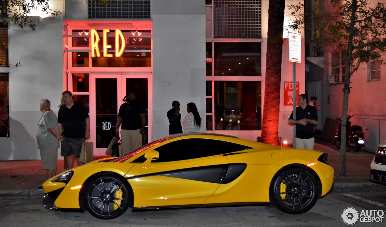 McLaren 570S