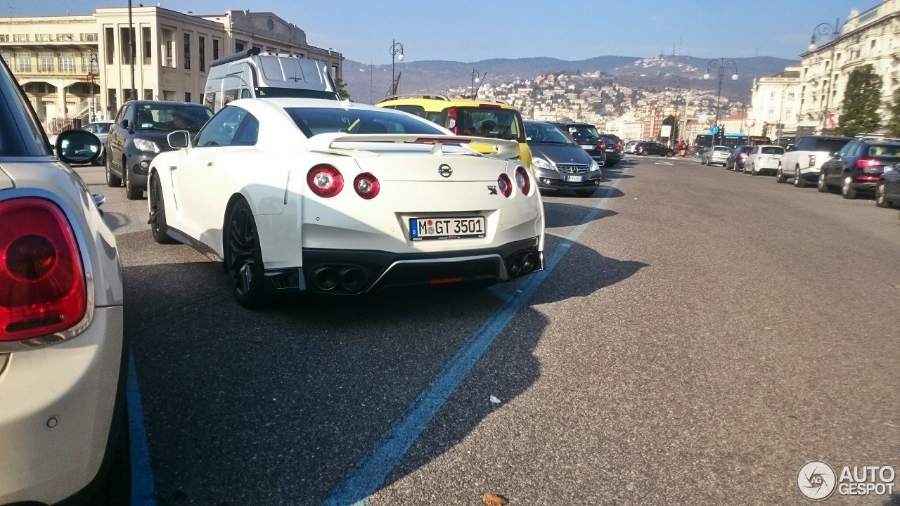 Nissan GT-R 2017