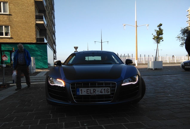 Audi R8 V10