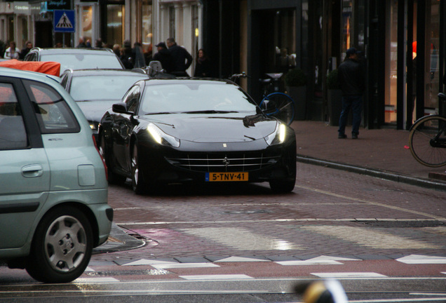 Ferrari FF