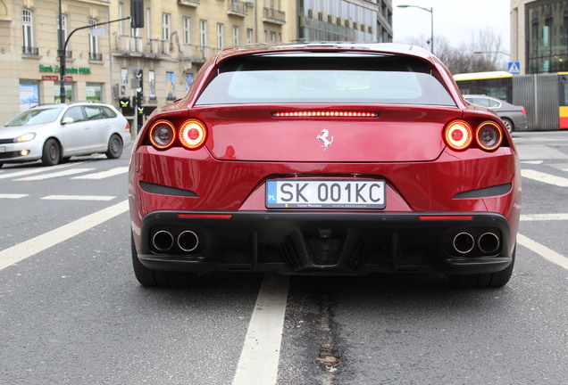 Ferrari GTC4Lusso