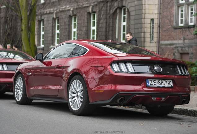 Ford Mustang GT 2015