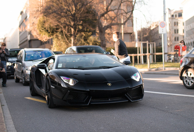 Lamborghini Aventador LP700-4