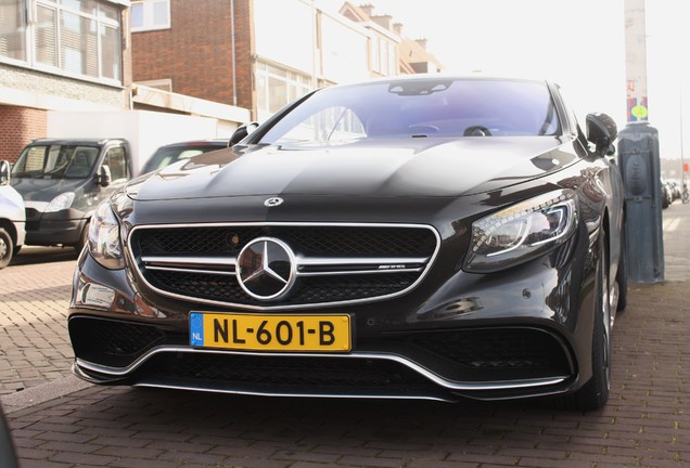 Mercedes-AMG S 63 Coupé C217