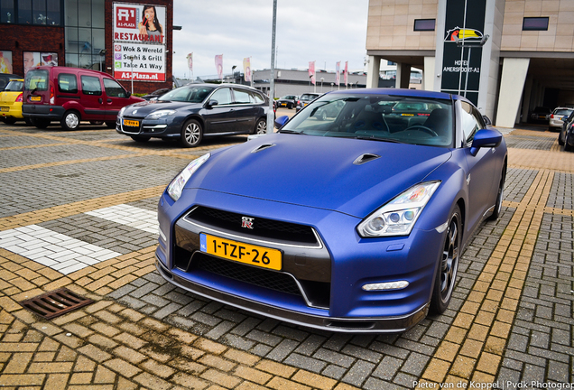 Nissan GT-R SpecV