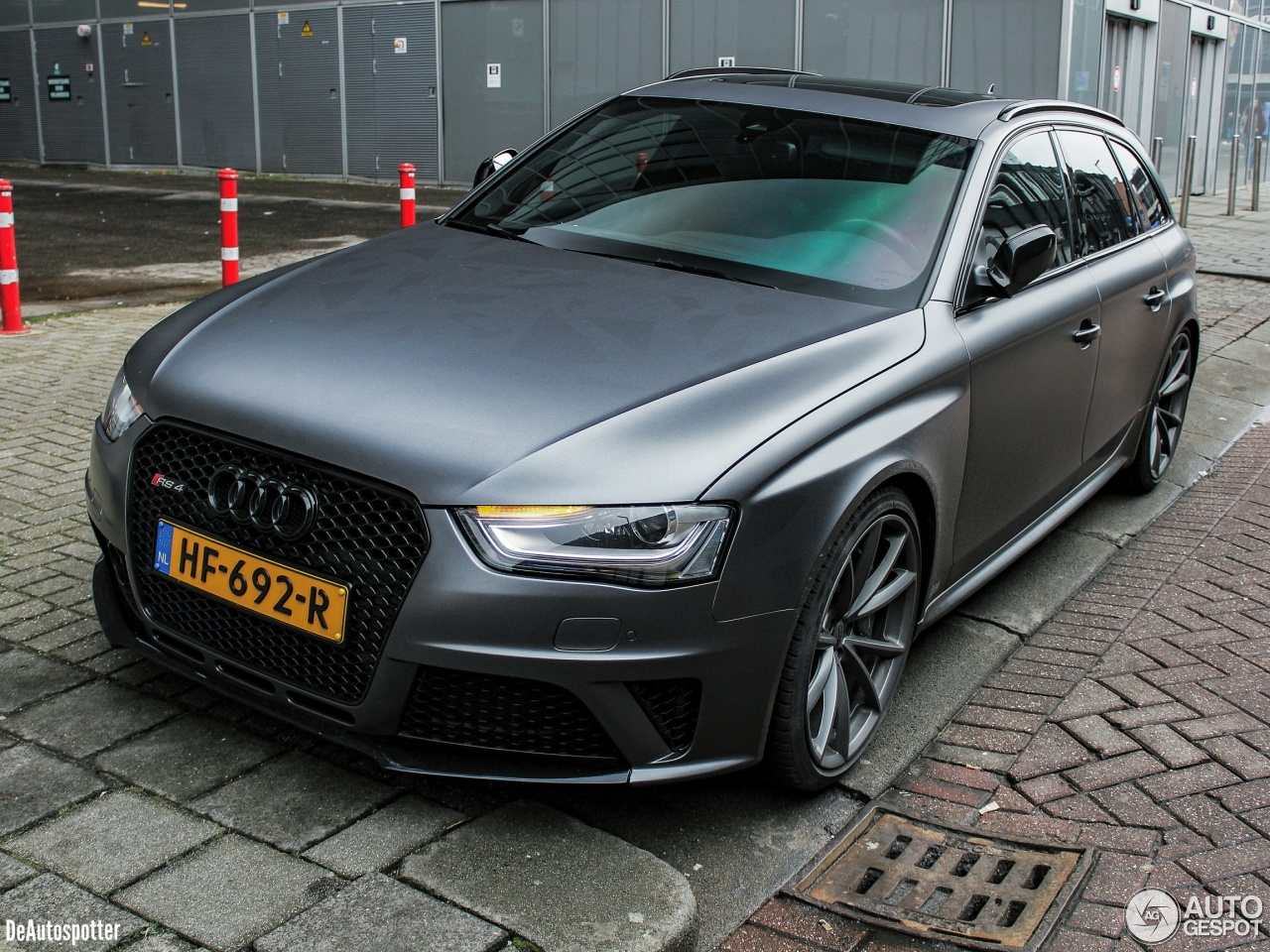 Audi RS4 Avant B8