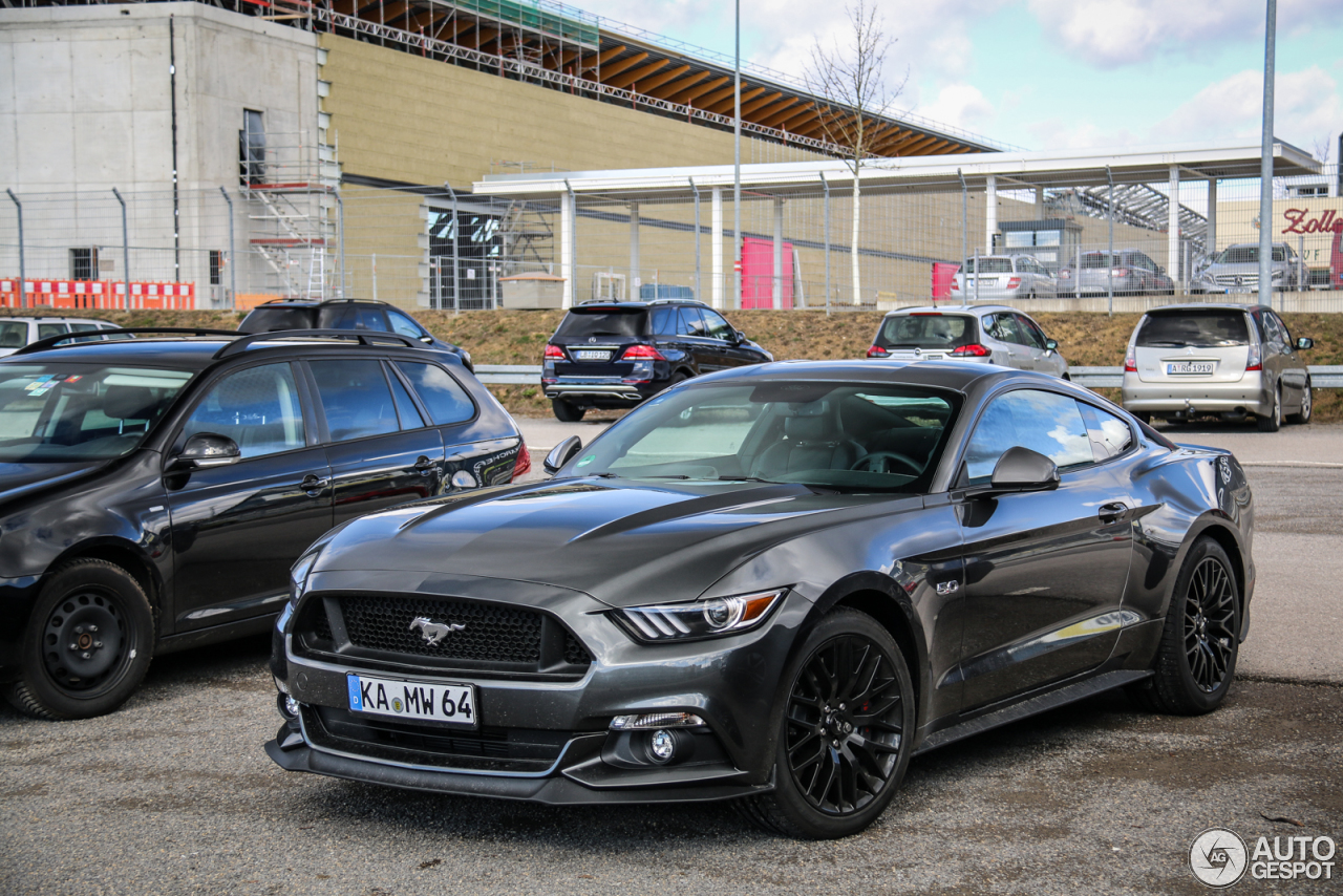 Ford Mustang GT 2015