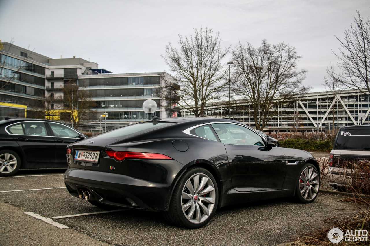 Jaguar F-TYPE S Coupé