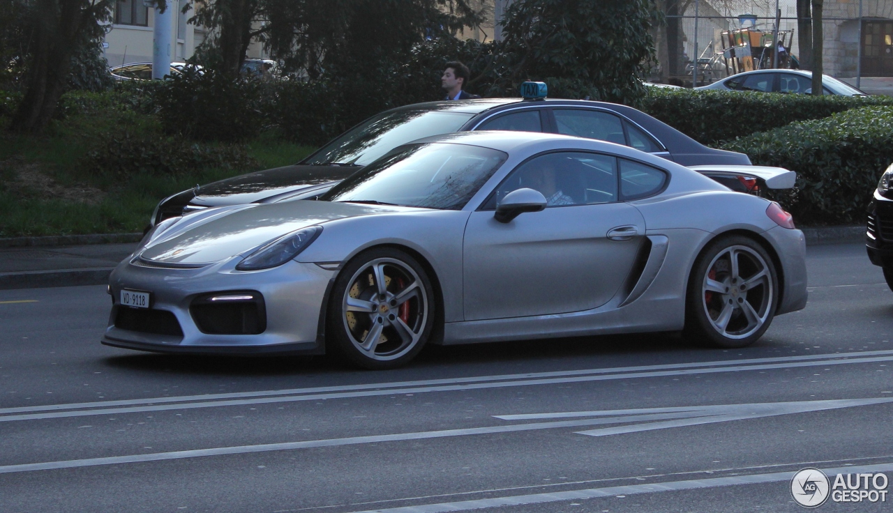 Porsche 981 Cayman GT4