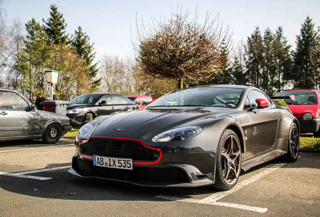 Aston Martin Vantage GT8