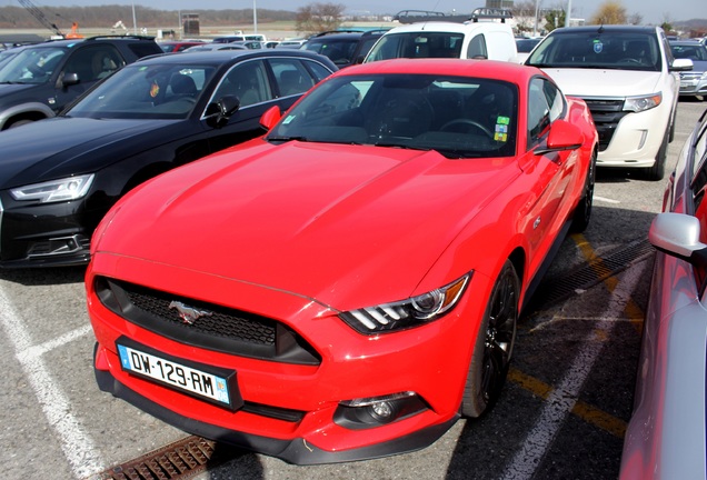 Ford Mustang GT 2015