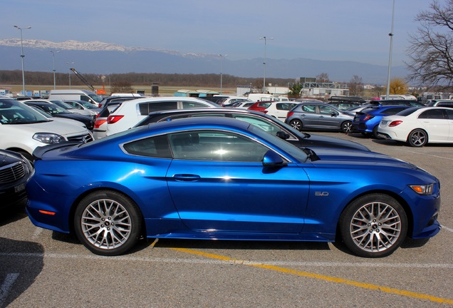 Ford Mustang GT 2015