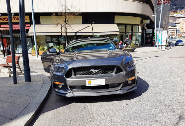 Ford Mustang GT Convertible 2015