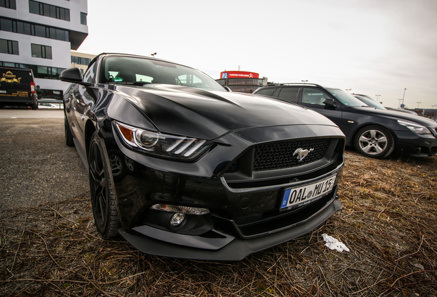 Ford Mustang GT Convertible 2015