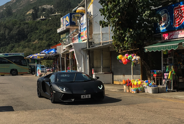 Lamborghini Aventador LP700-4