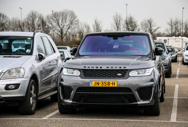 Land Rover Range Rover Sport SVR