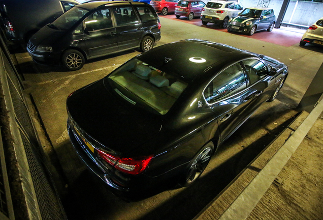 Maserati Quattroporte S 2013