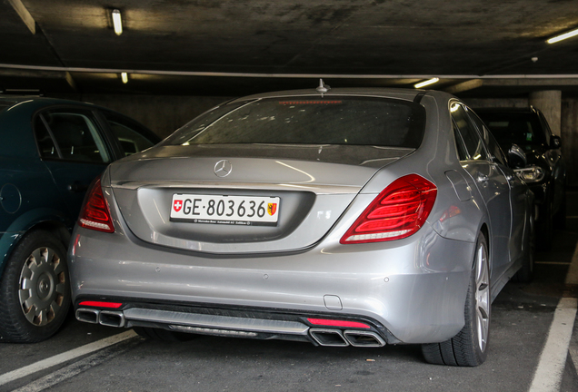 Mercedes-AMG S 63 V222