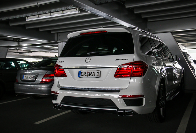 Mercedes-Benz GL 63 AMG X166