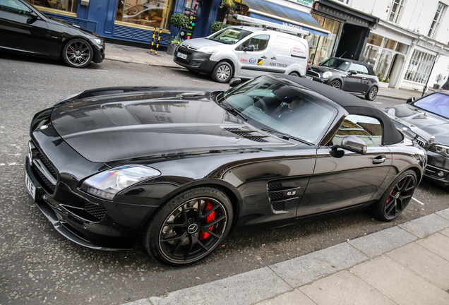 Mercedes-Benz SLS AMG GT Roadster Final Edition