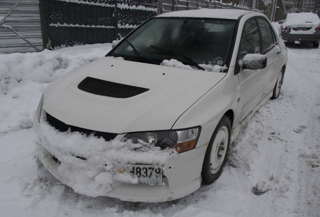 Mitsubishi Lancer Evolution IX