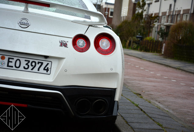 Nissan GT-R 2017