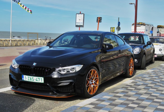 BMW M4 GTS