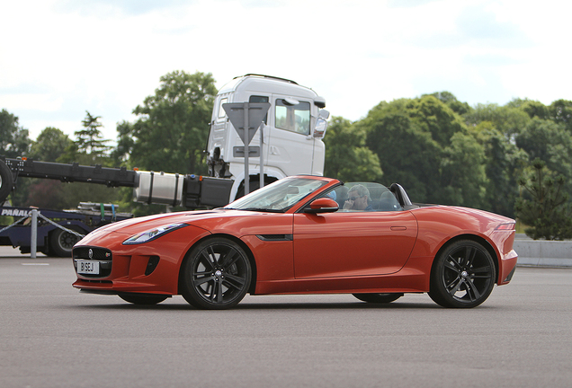 Jaguar F-TYPE S Convertible