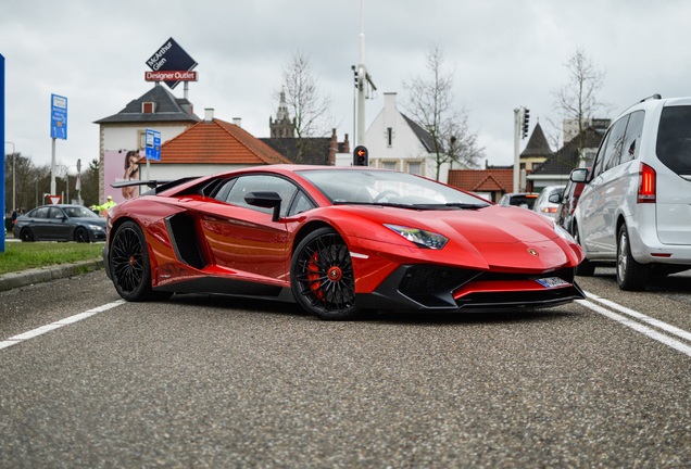 Lamborghini Aventador LP750-4 SuperVeloce