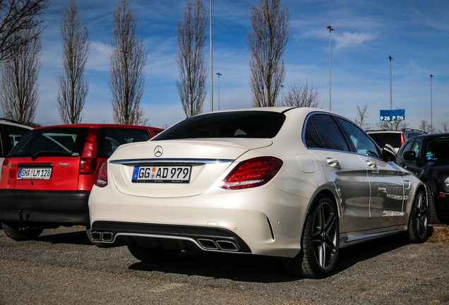 Mercedes-AMG C 63 S W205