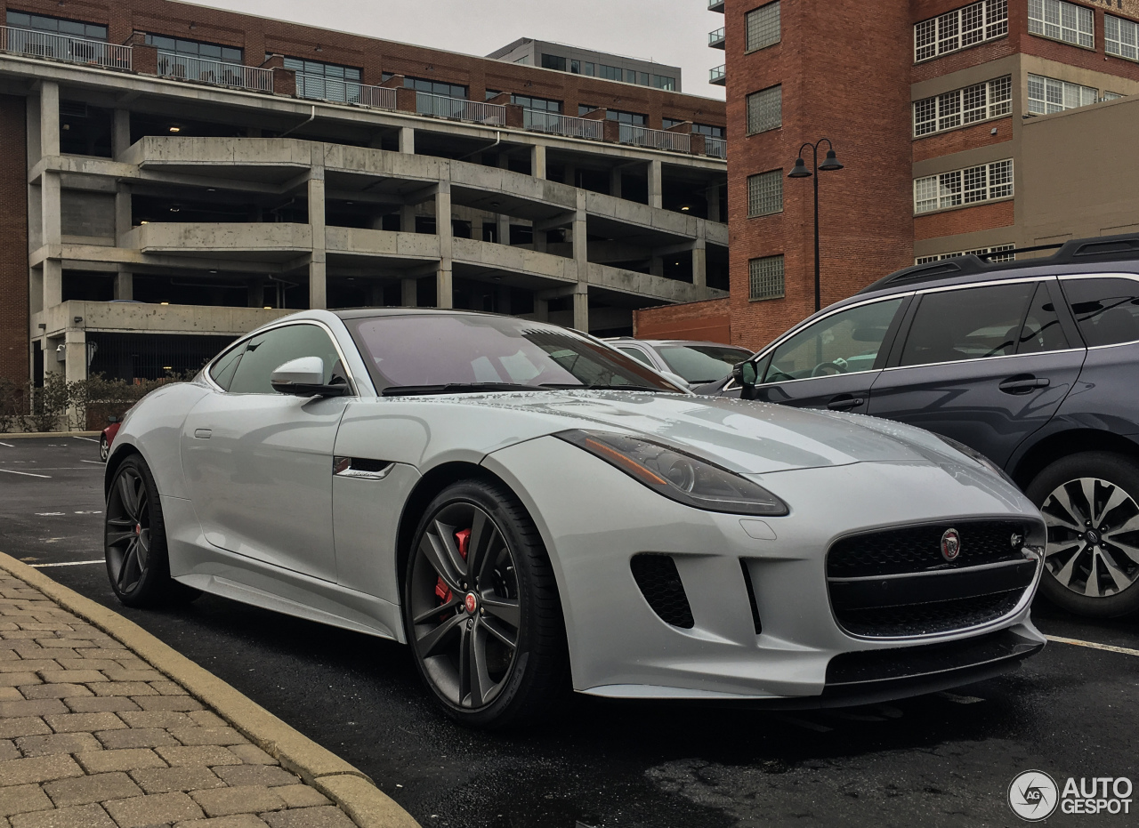 Jaguar F-TYPE S AWD Coupé British Design Edition