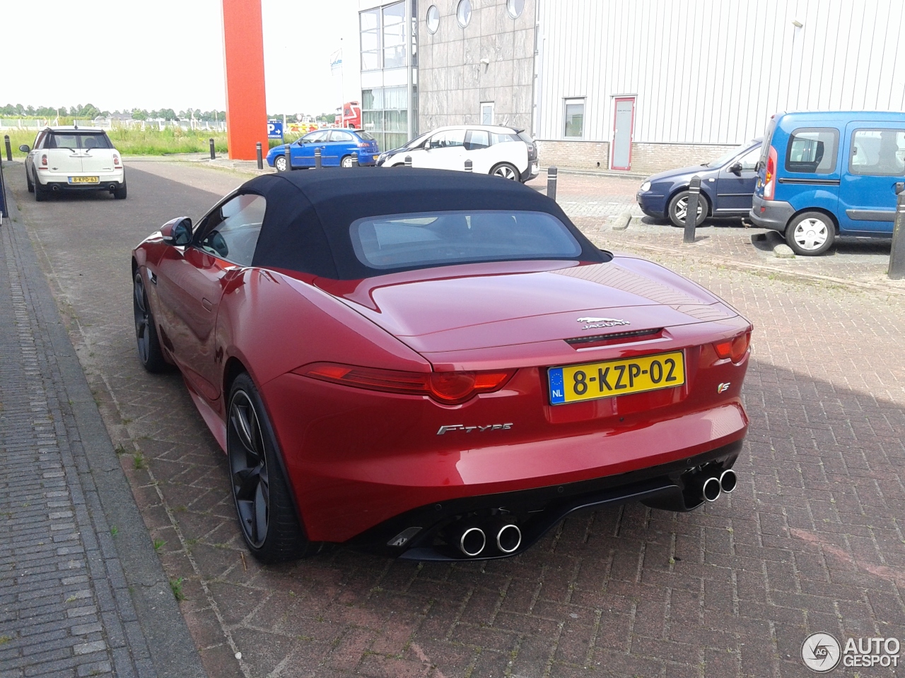 Jaguar F-TYPE S V8 Convertible