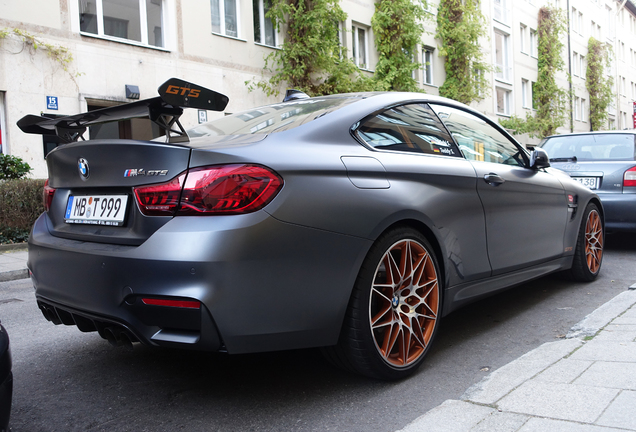 BMW M4 GTS