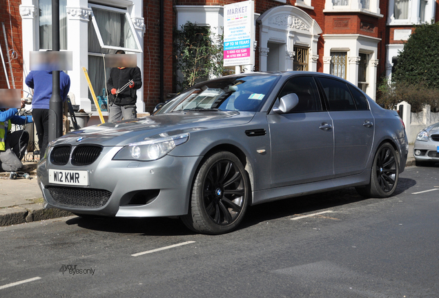 BMW M5 E60 2005