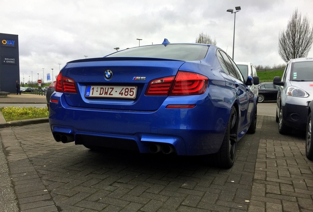 BMW M5 F10 2011