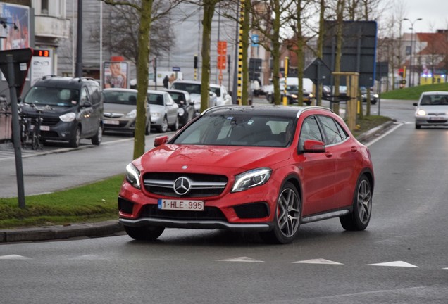 Mercedes-Benz GLA 45 AMG X156