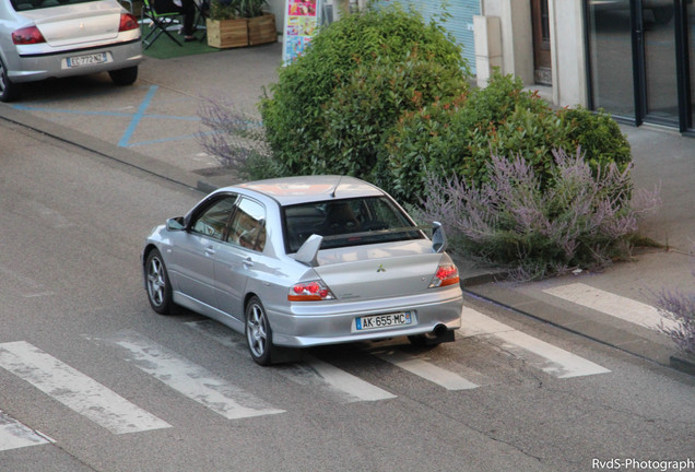 Mitsubishi Lancer Evolution IX