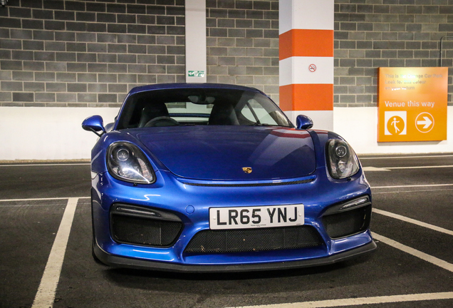 Porsche 981 Cayman GT4