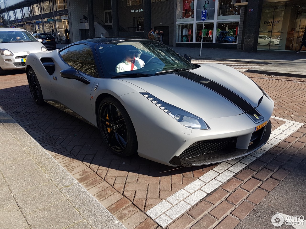 Ferrari 488 GTB