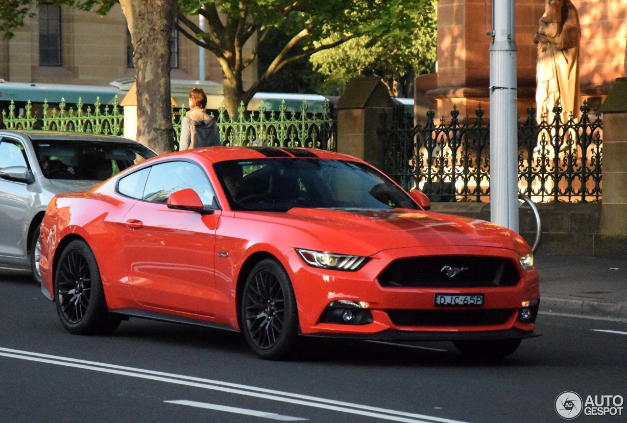 Ford Mustang GT 2015