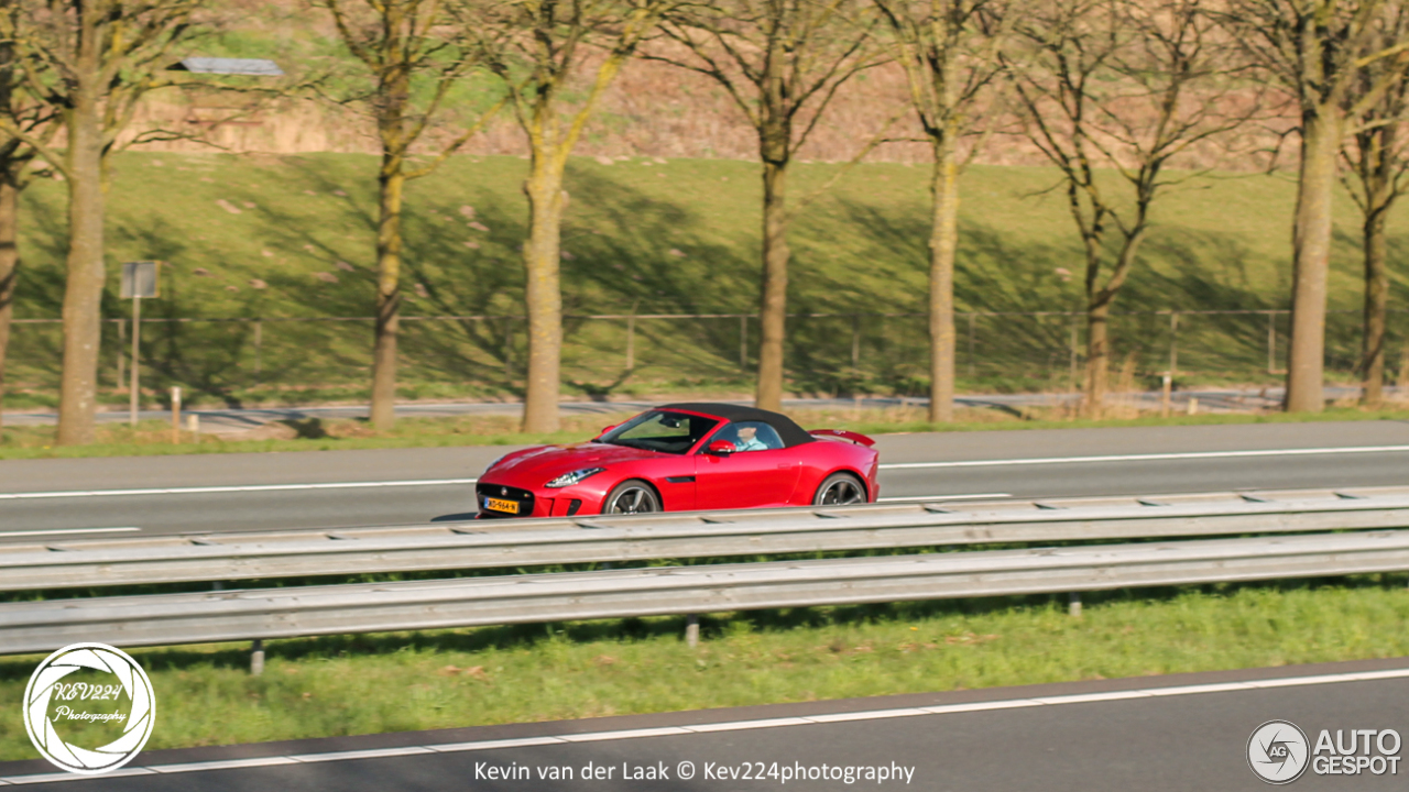 Jaguar F-TYPE S AWD Convertible