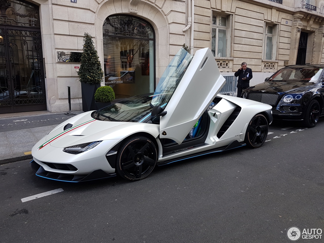 Lamborghini Centenario LP770-4