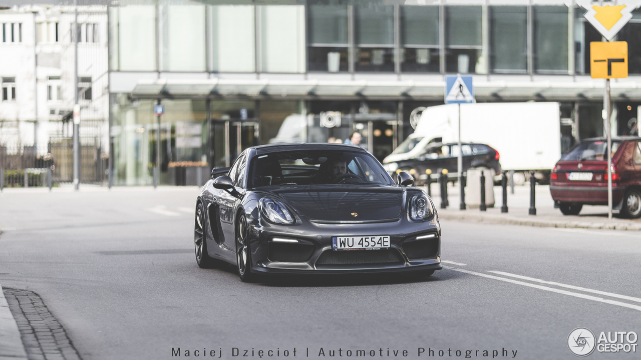 Porsche 981 Cayman GT4